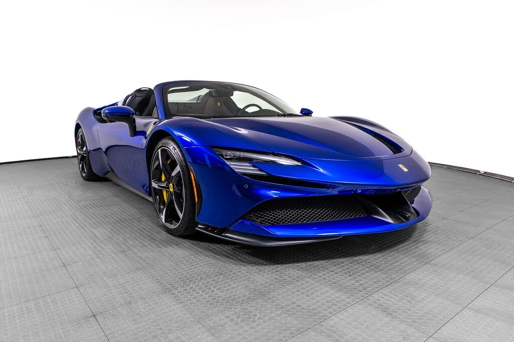 2025 Ferrari SF90 Spider - Image 8 of 31