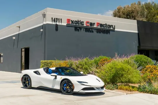 2025 Ferrari SF90 Spider