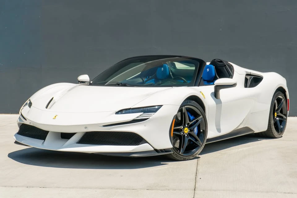 2025 Ferrari SF90 Spider - Image 3 of 20