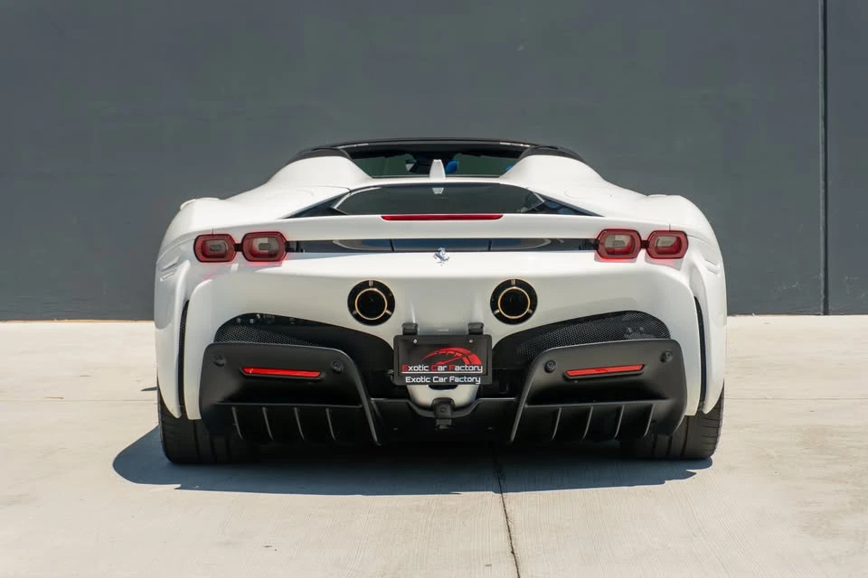 2025 Ferrari SF90 Spider - Image 8 of 20