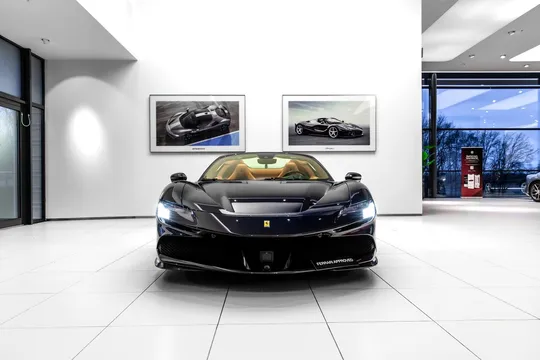 2025 Ferrari SF90 Spider