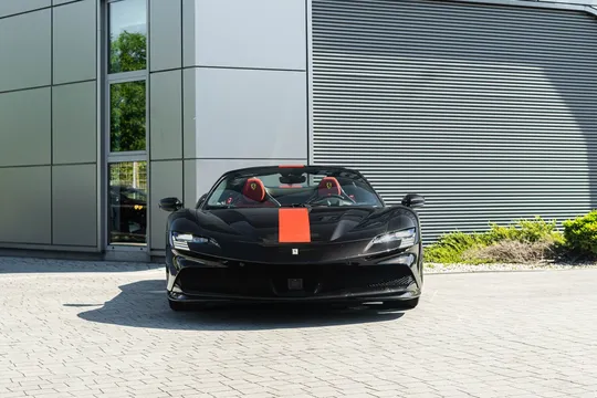 2025 Ferrari SF90 Spider