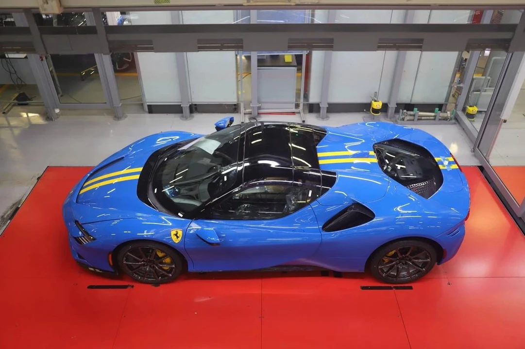 2025 Ferrari SF90 Spider - Image 3 of 24