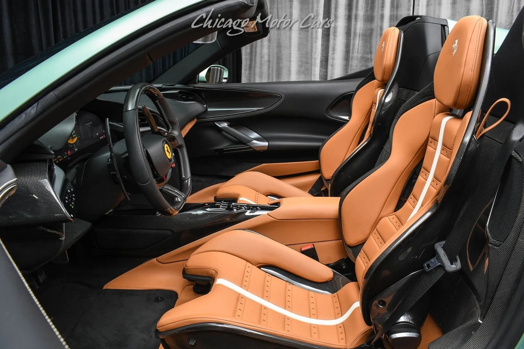 2025 Ferrari SF90 Spider - Image 22 of 31