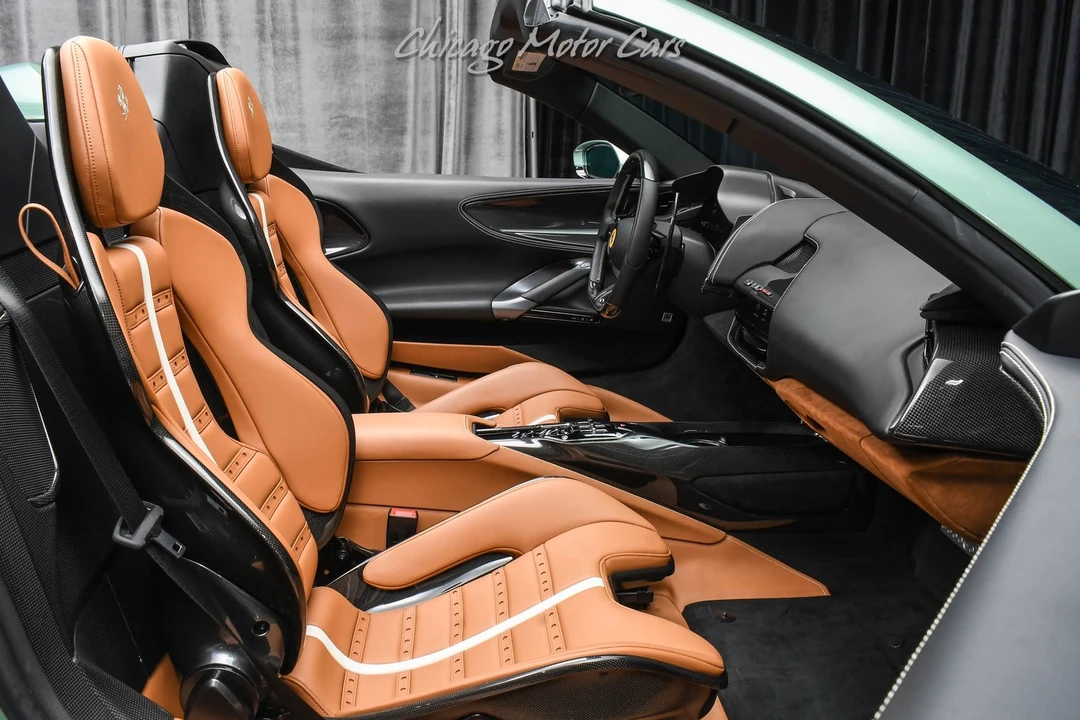 2025 Ferrari SF90 Spider - Image 26 of 31