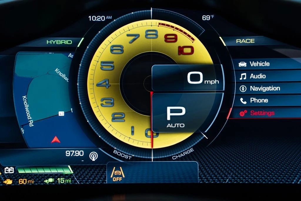 2025 Ferrari SF90 Spider - Image 28 of 31