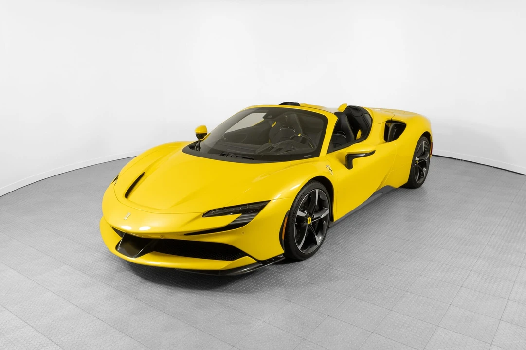 2025 Ferrari SF90 Spider - Image 6 of 21