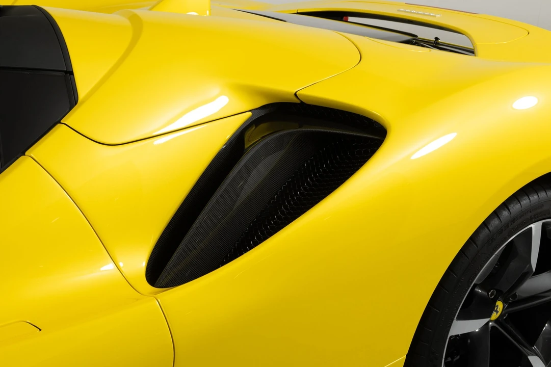 2025 Ferrari SF90 Spider - Image 20 of 21