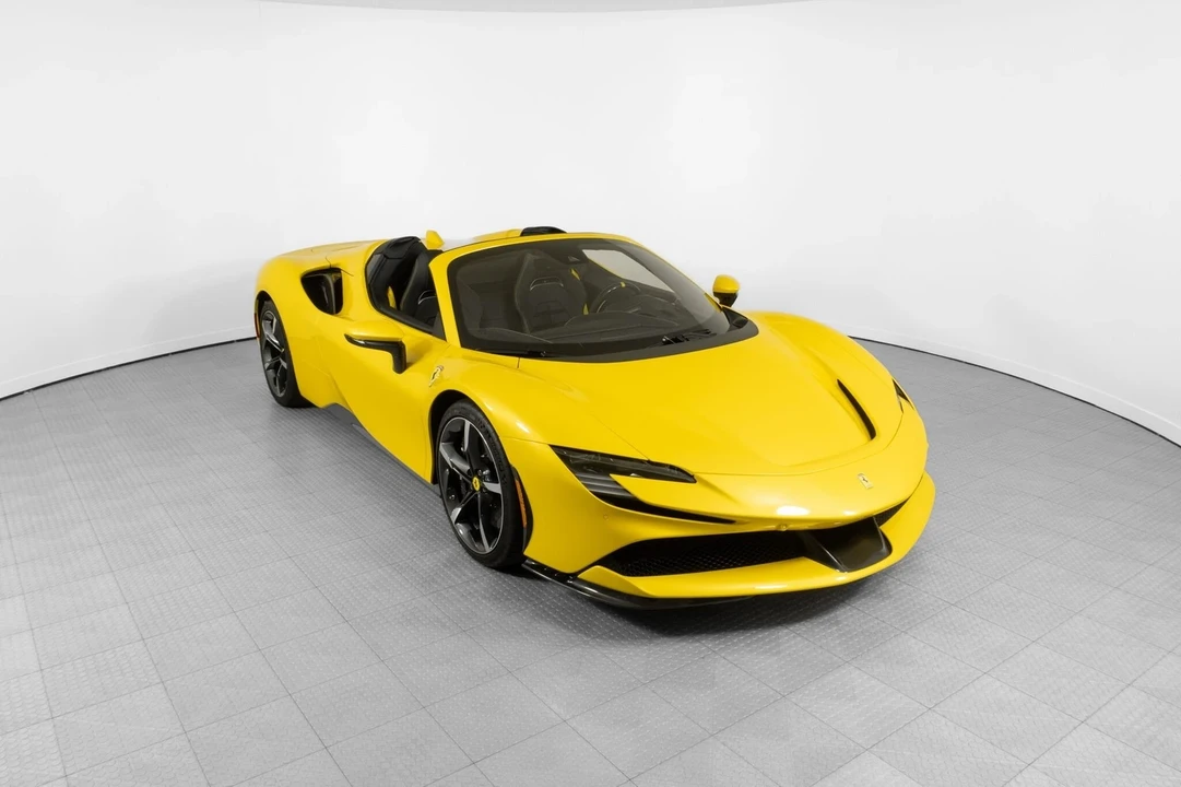 2025 Ferrari SF90 Spider - Image 14 of 21