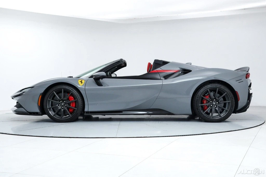 2025 Ferrari SF90 Spider - Image 4 of 21