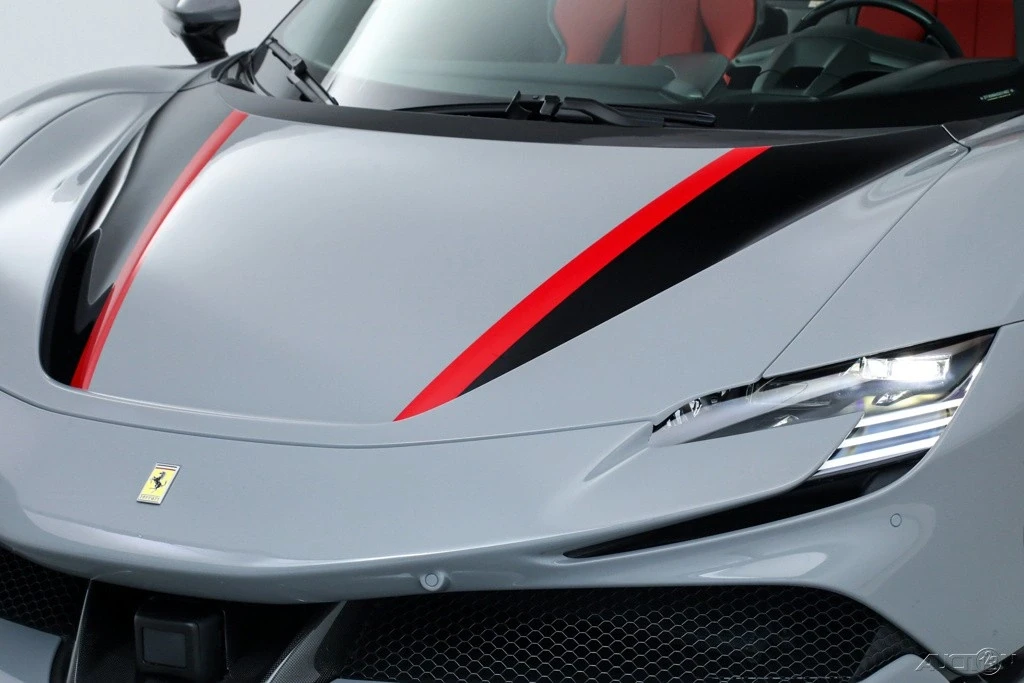 2025 Ferrari SF90 Spider - Image 16 of 21