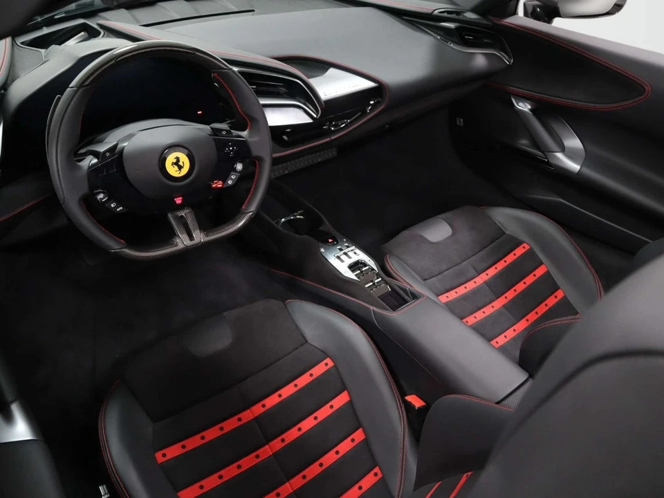 2025 Ferrari SF90 Spider - Image 17 of 31