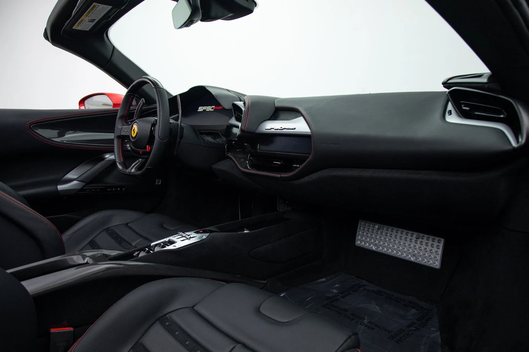 2025 Ferrari SF90 Spider - Image 10 of 31