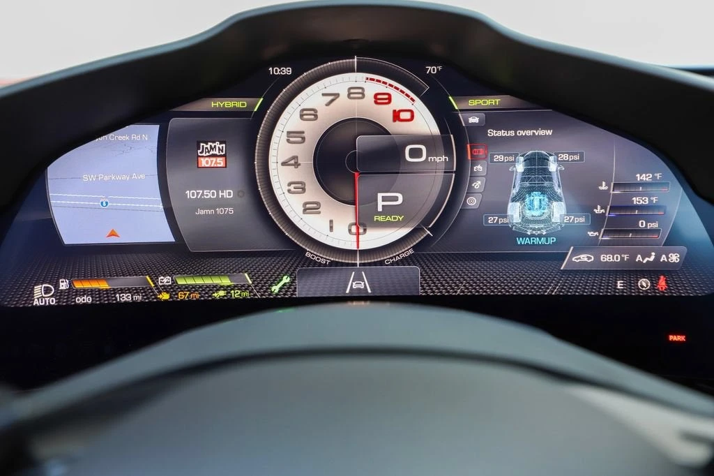 2025 Ferrari SF90 Spider - Image 19 of 31