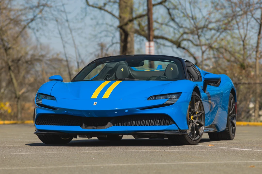 2025 Ferrari SF90 Spider - Image 4 of 31