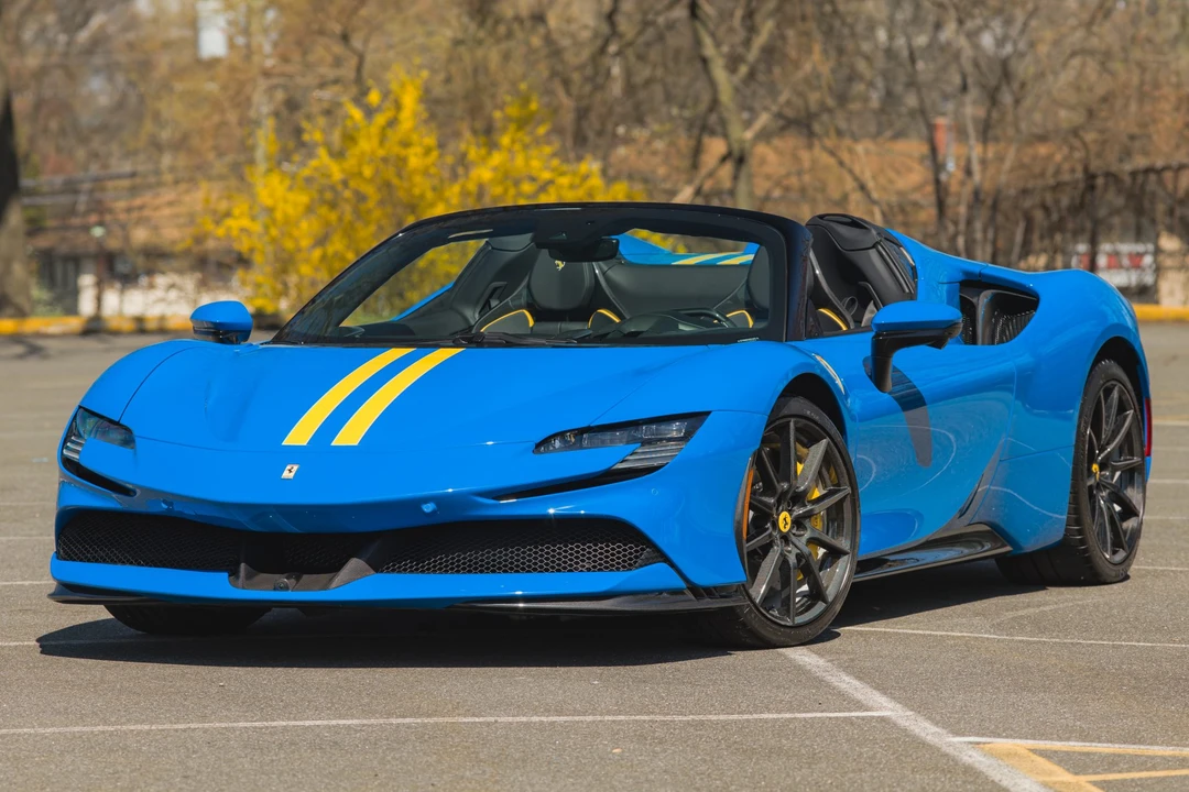 2025 Ferrari SF90 Spider - Image 6 of 31