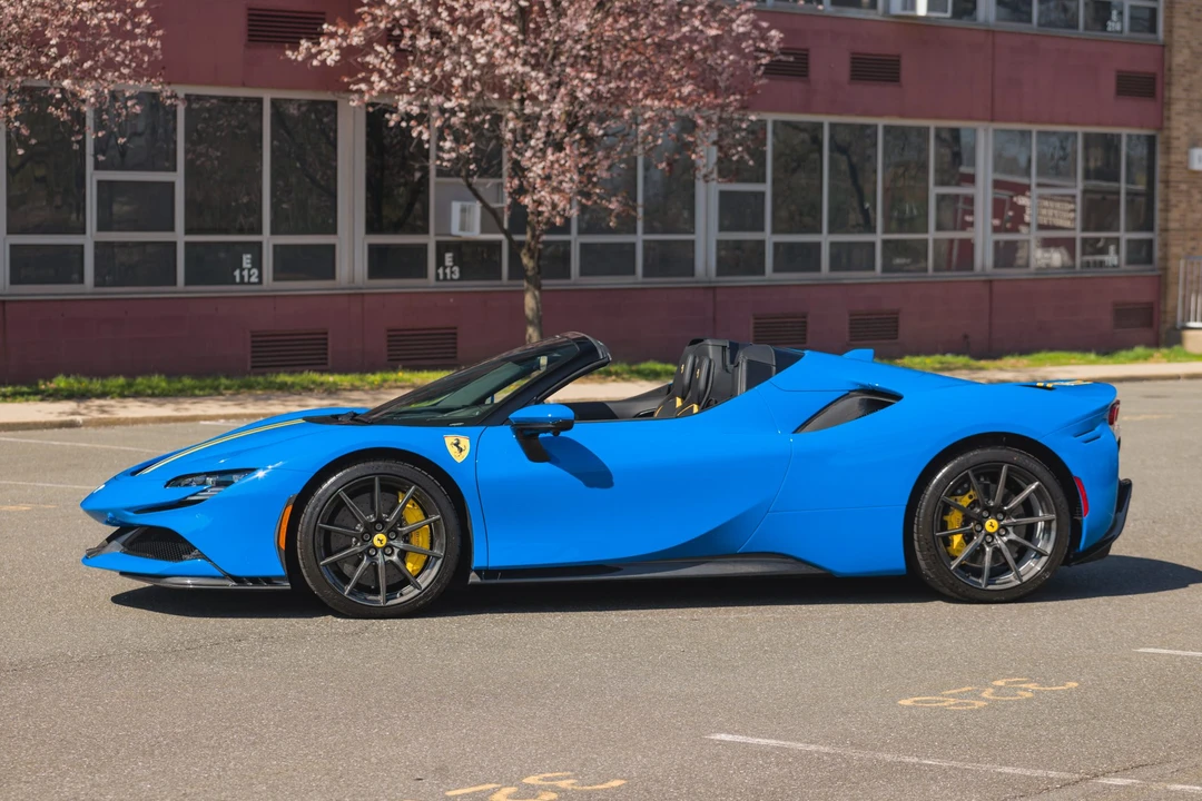 2025 Ferrari SF90 Spider - Image 9 of 31