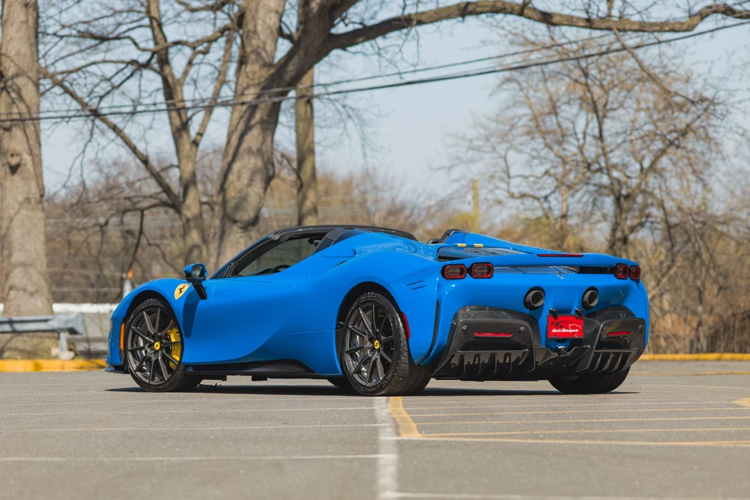 2025 Ferrari SF90 Spider - Image 15 of 31