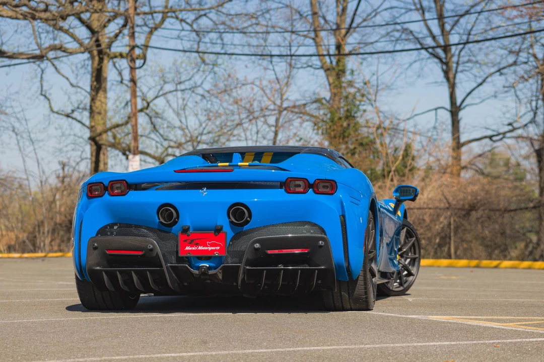 2025 Ferrari SF90 Spider - Image 22 of 31