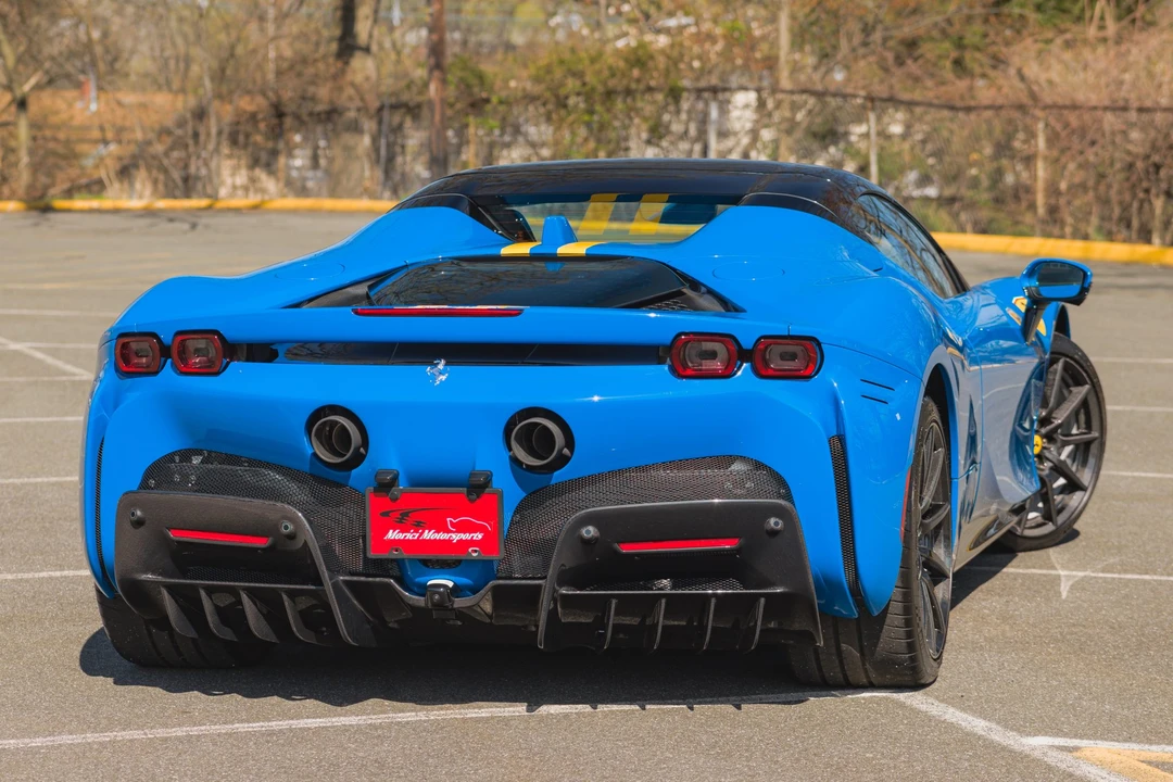 2025 Ferrari SF90 Spider - Image 23 of 31