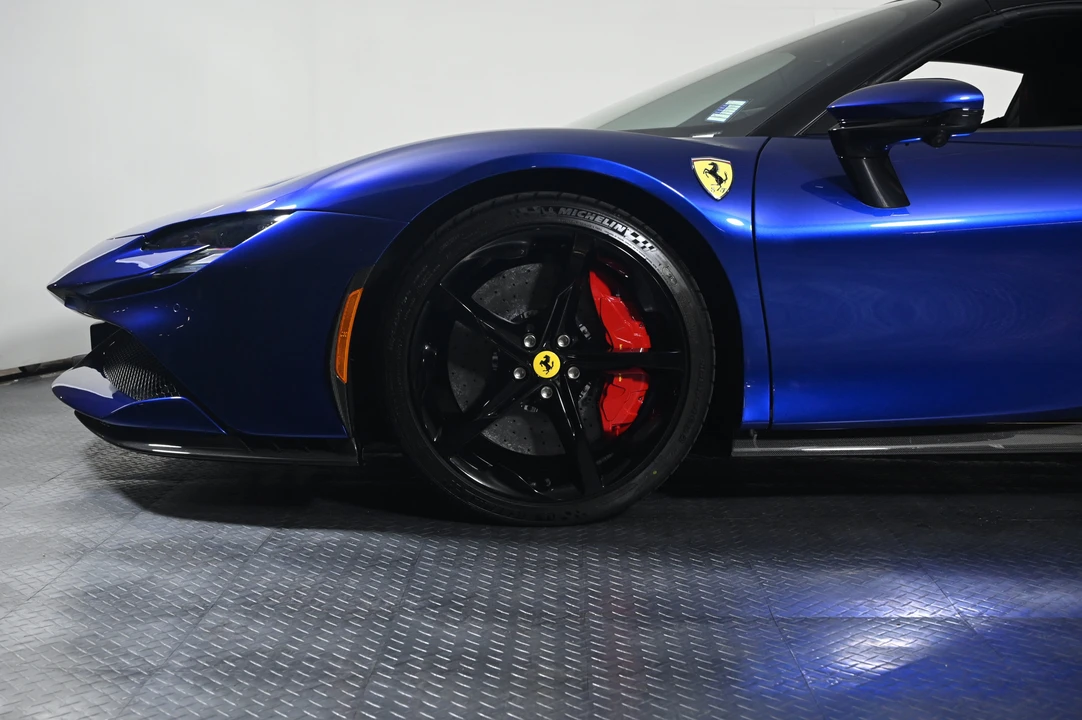 2025 Ferrari SF90 Spider - Image 28 of 29