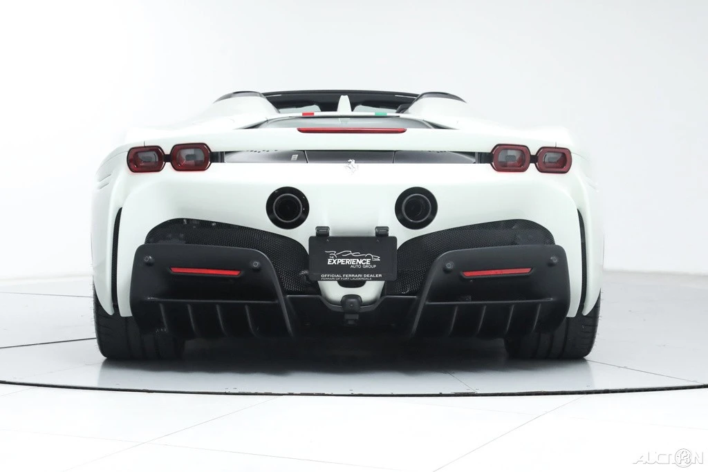 2025 Ferrari SF90 Spider - Image 9 of 21