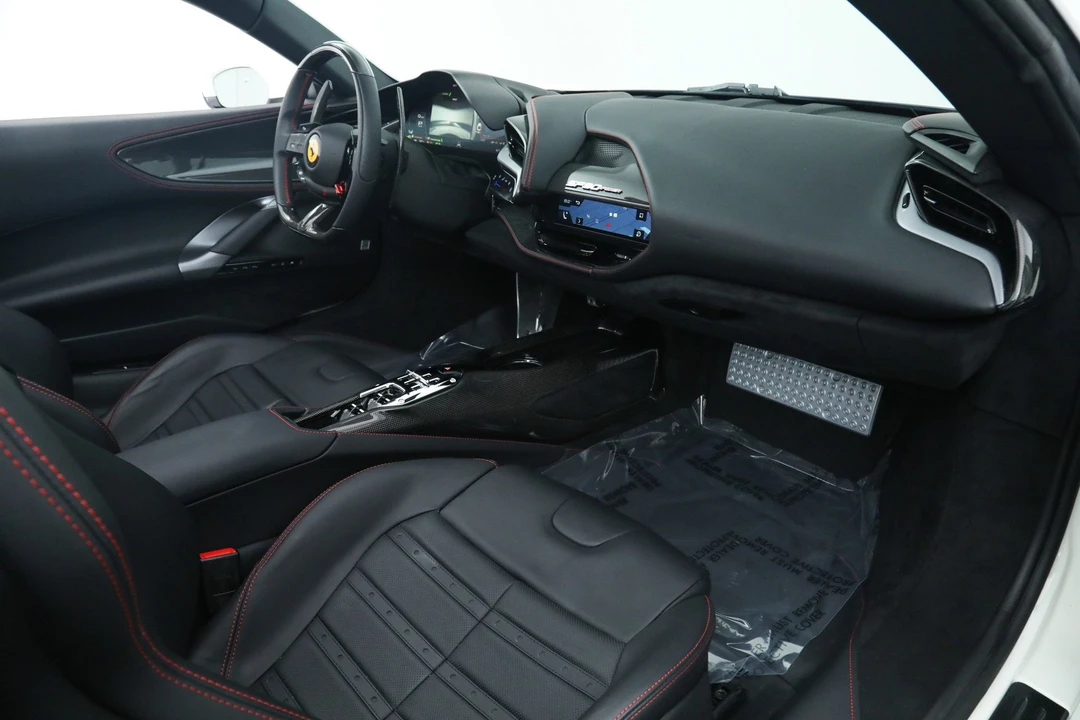2025 Ferrari SF90 Spider - Image 22 of 31