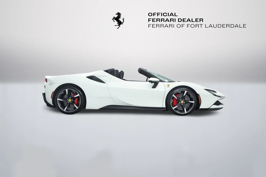 2025 Ferrari SF90 Spider - Image 10 of 31
