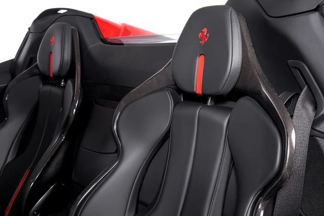 2025 Ferrari SF90 Spider - Image 23 of 31