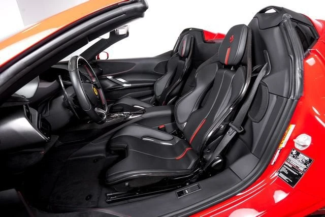 2025 Ferrari SF90 Spider - Image 4 of 31