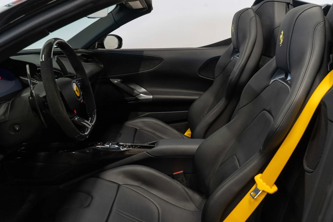2025 Ferrari SF90 Spider - Image 4 of 31