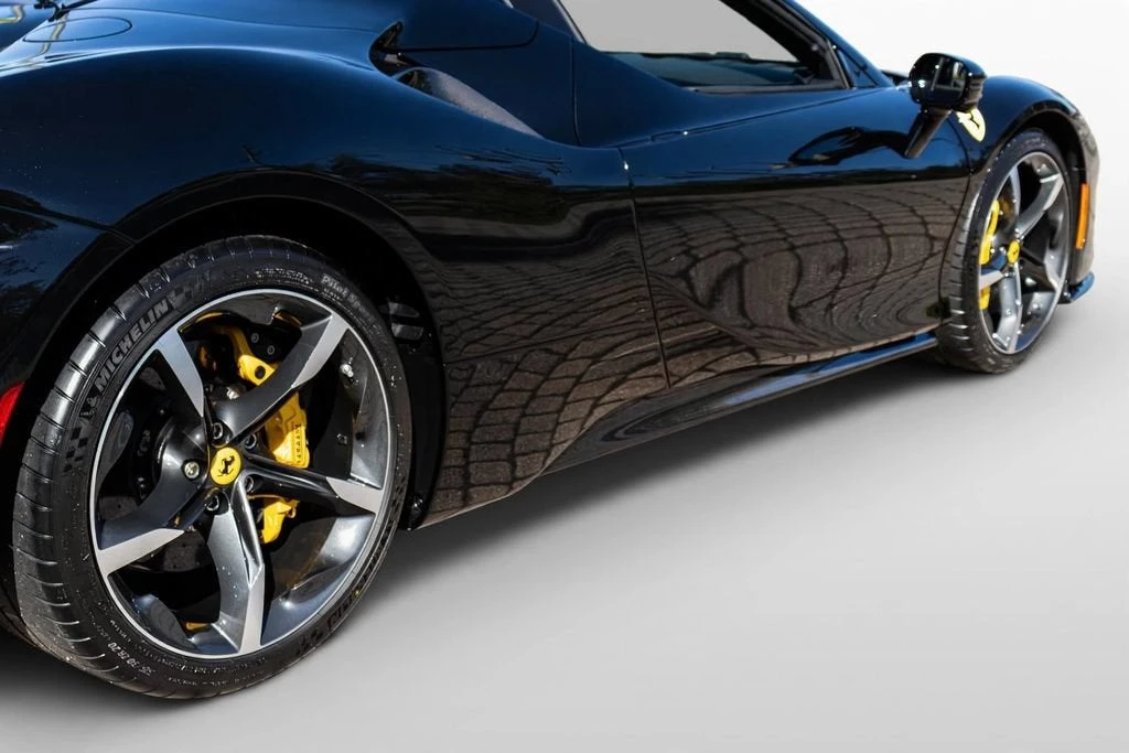 2025 Ferrari SF90 Spider - Image 21 of 31