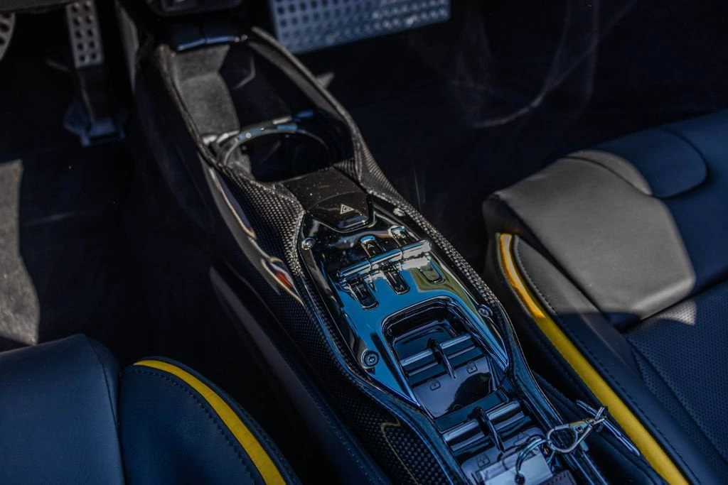 2025 Ferrari SF90 Spider - Image 5 of 31