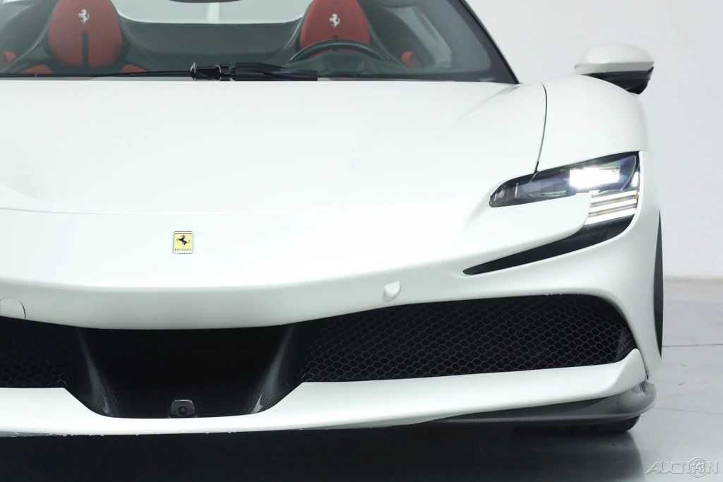 2025 Ferrari SF90 Spider - Image 15 of 21