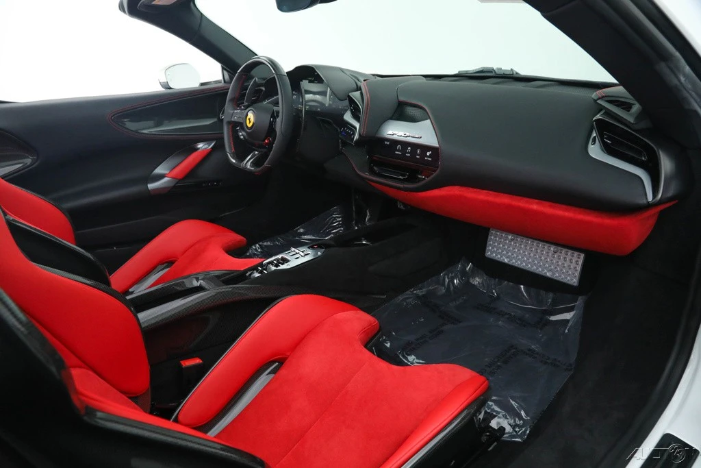 2025 Ferrari SF90 Spider - Image 21 of 21