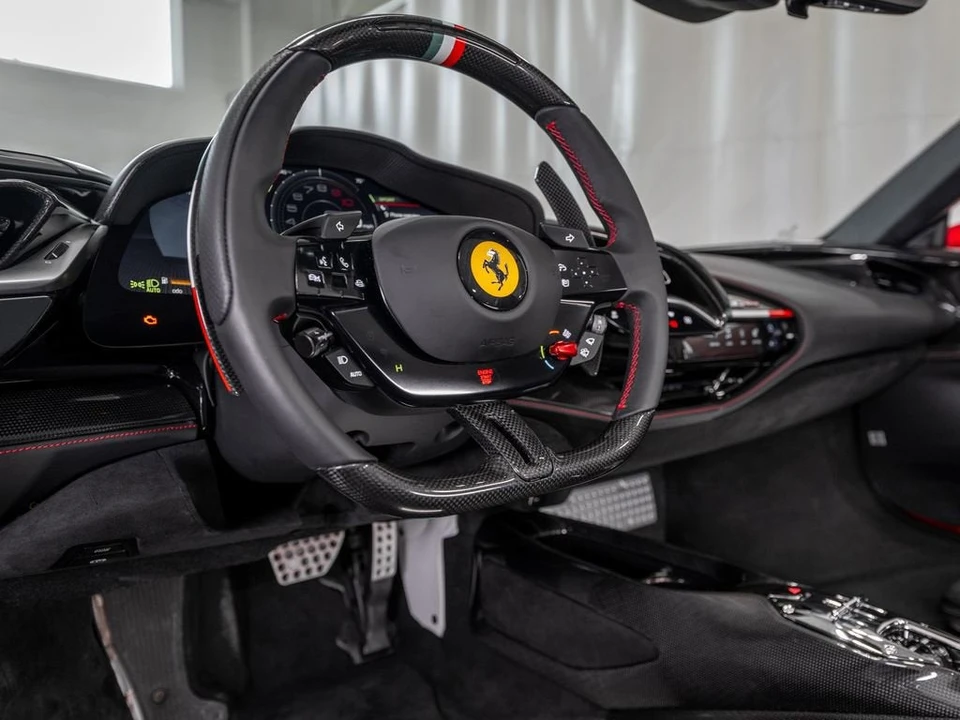 2025 Ferrari SF90 Spider - Image 19 of 31