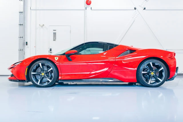 2025 Ferrari SF90 Spider - Image 15 of 17