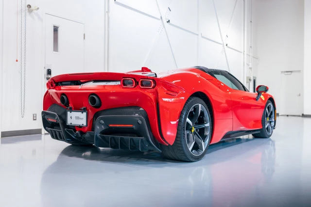 2025 Ferrari SF90 Spider - Image 16 of 17