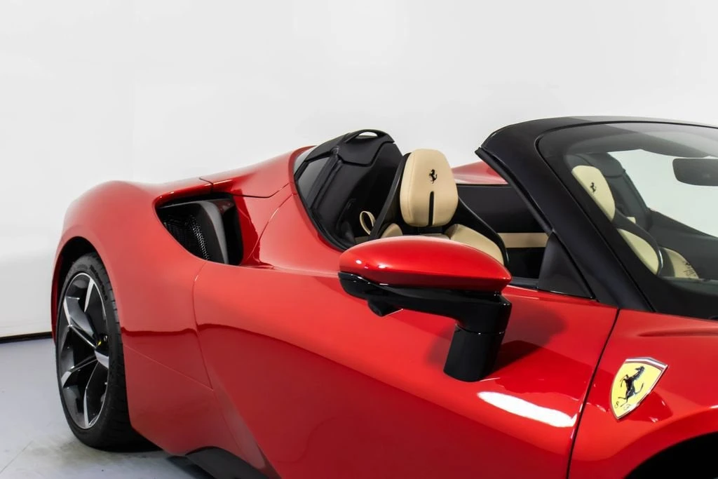 2025 Ferrari SF90 Spider - Image 15 of 31