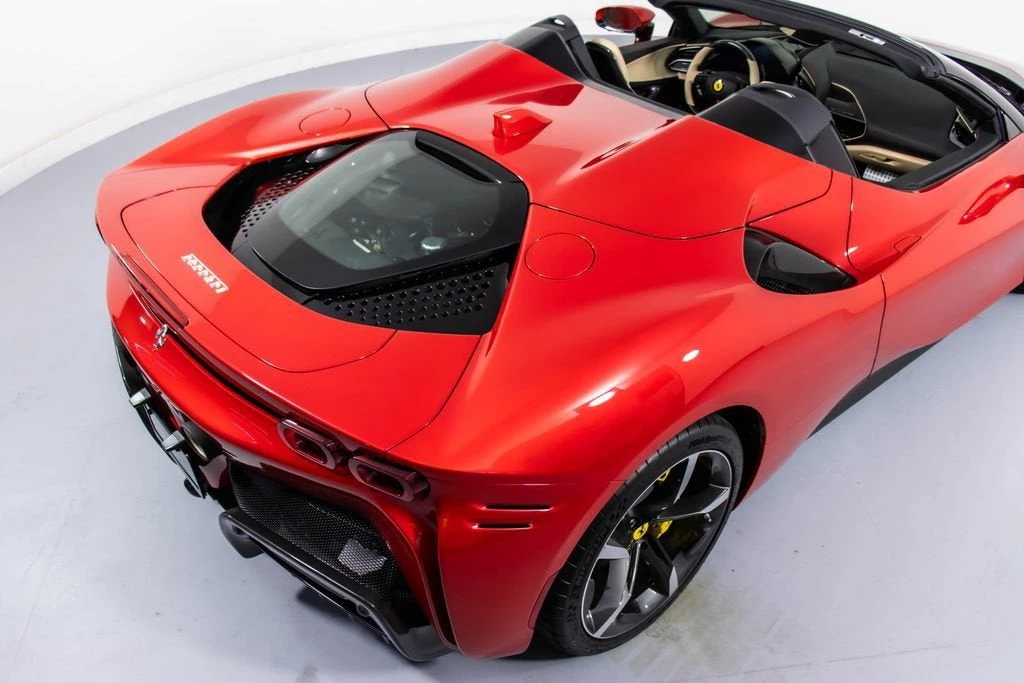 2025 Ferrari SF90 Spider - Image 21 of 31