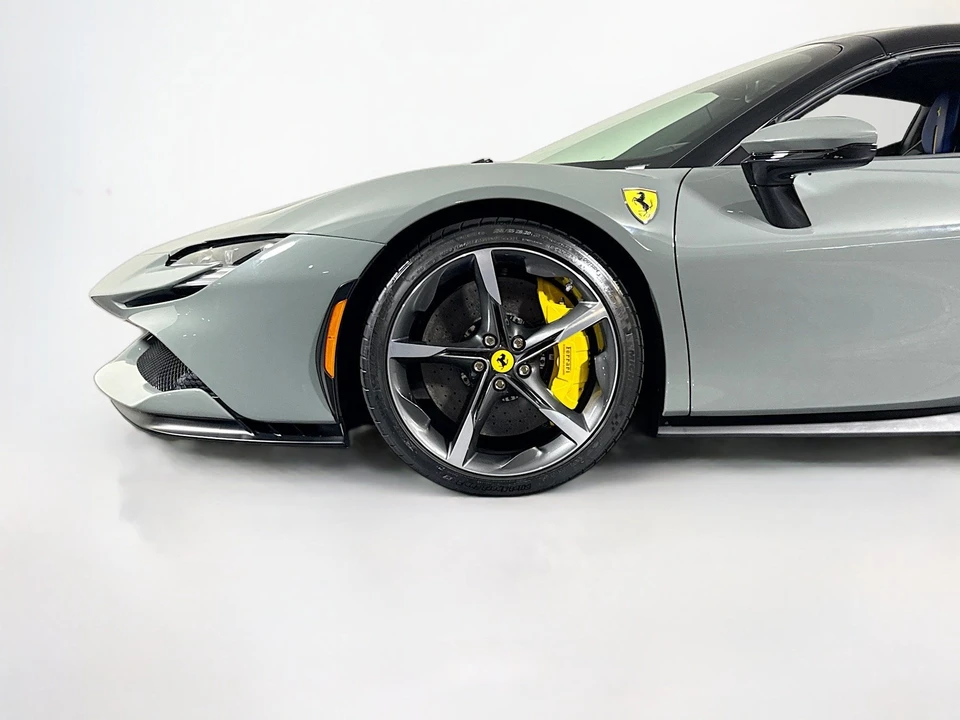 2025 Ferrari SF90 Spider - Image 28 of 29
