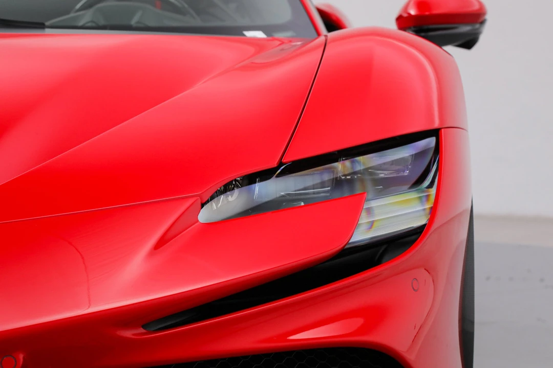 2025 Ferrari SF90 Spider - Image 14 of 31
