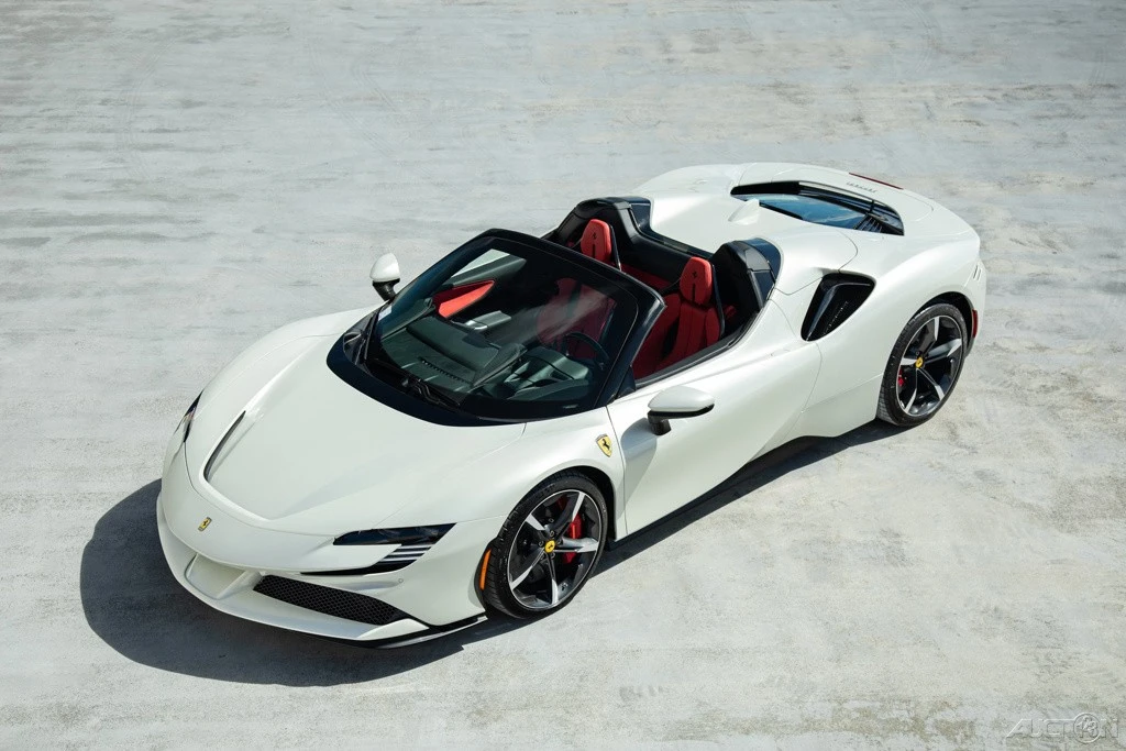 2025 Ferrari SF90 Spider - Image 14 of 21