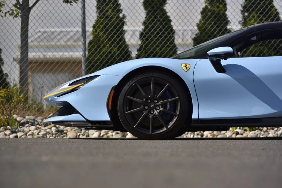 2025 Ferrari SF90 Spider - Image 19 of 31