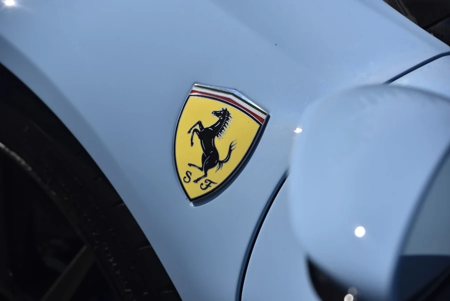 2025 Ferrari SF90 Spider - Image 7 of 31