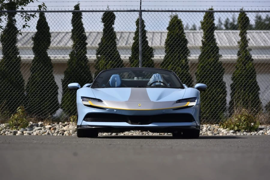 2025 Ferrari SF90 Spider - Image 25 of 31