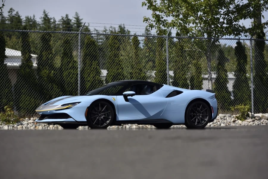 2025 Ferrari SF90 Spider - Image 20 of 31