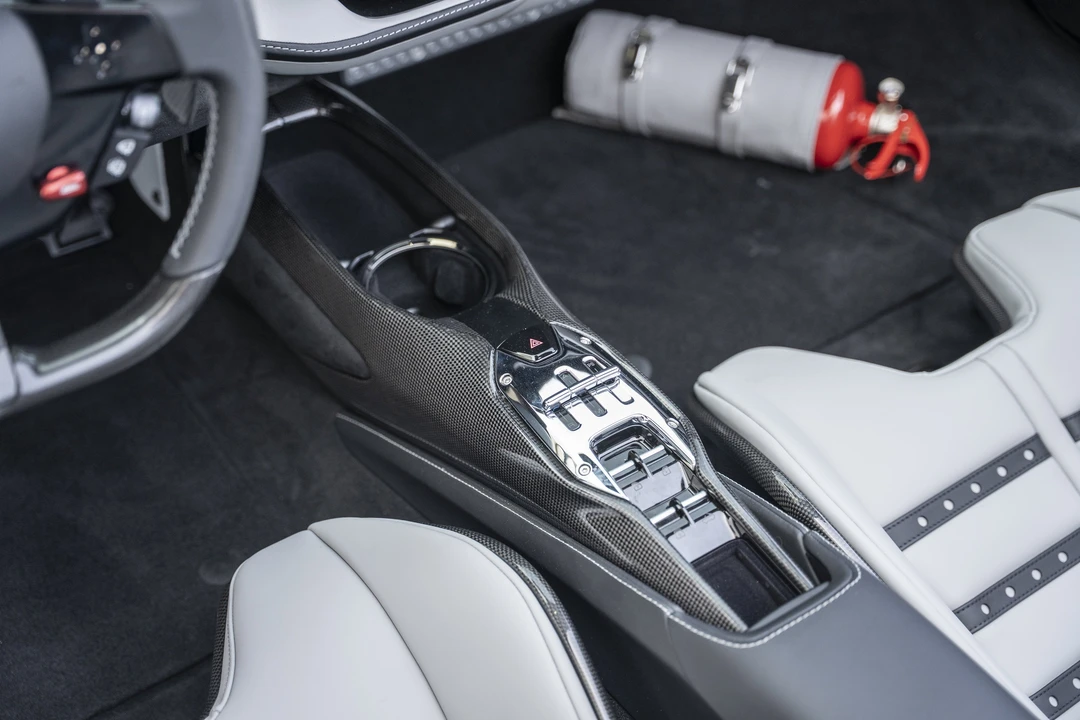 2025 Ferrari SF90 Spider - Image 20 of 31