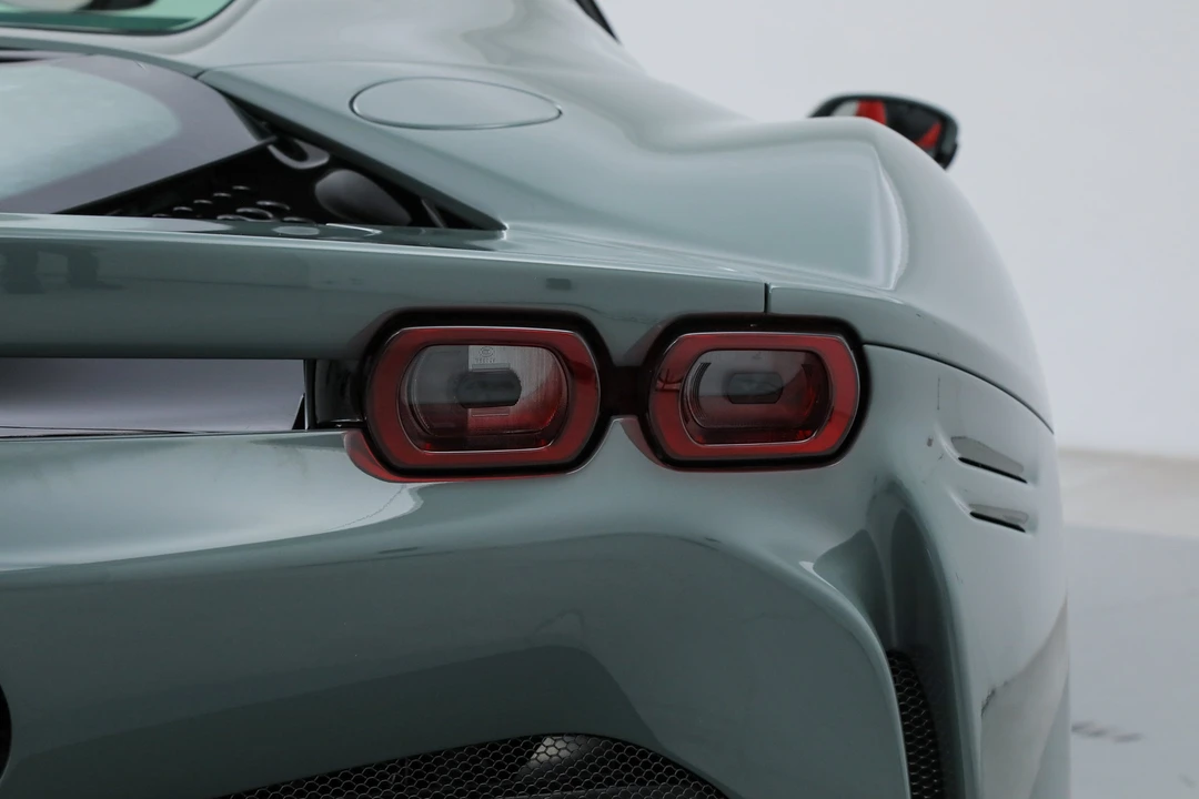 2025 Ferrari SF90 Spider - Image 21 of 31