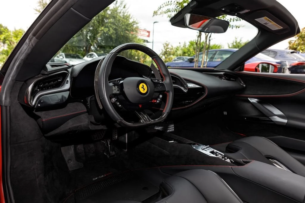 2025 Ferrari SF90 Spider - Image 9 of 31